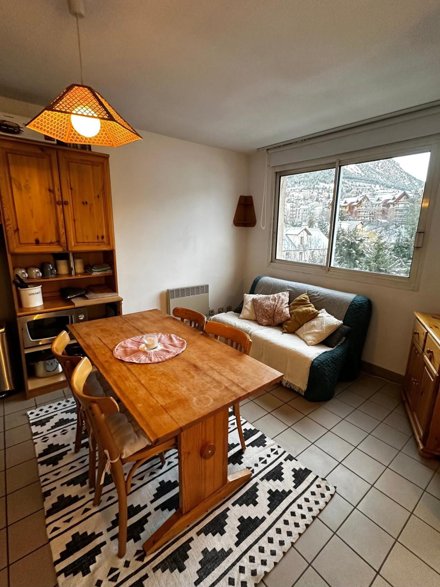 Appartement Centre Ville Pied De Piste Briancon Exterior foto