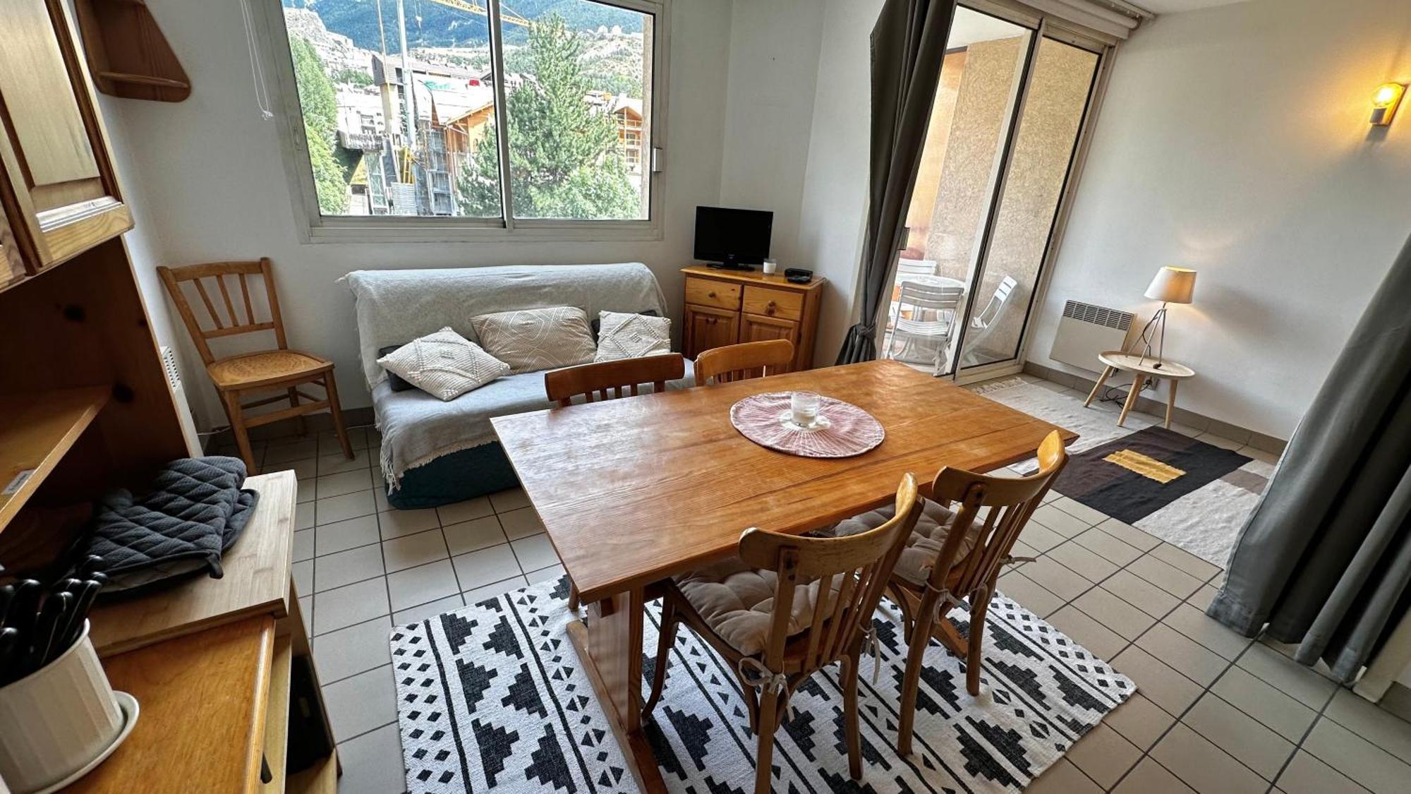 Appartement Centre Ville Pied De Piste Briancon Exterior foto